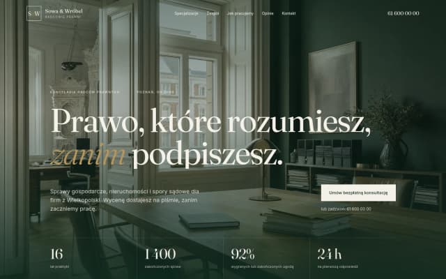 Strona główna prezentacji Sowa & Wróbel: ciemny pierwszy ekran na całą szerokość z tytułem w kroju Fraunces nad zdjęciem gabinetu i czterema liczbami